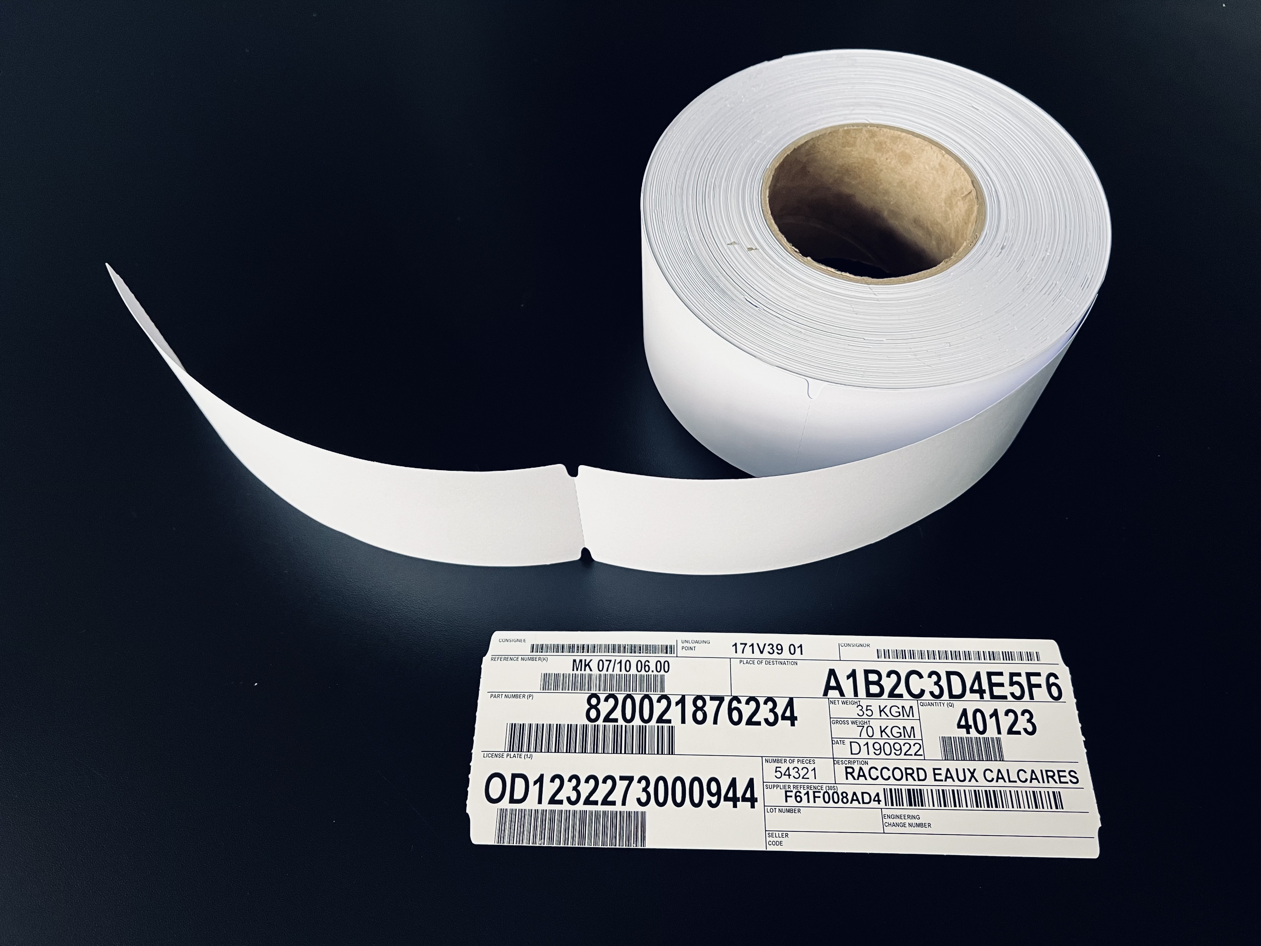 ETI9 logistický štítek pro balení