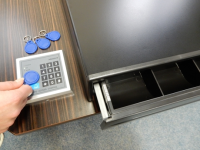 Codeware RFID modul s klávesnicí pro otevírání peněžní zásuvky čipem